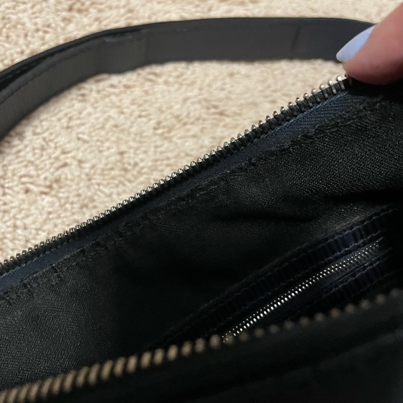 Fendi FF Vintage Crossbody / Shoulder Bag - Picture 16 of 16